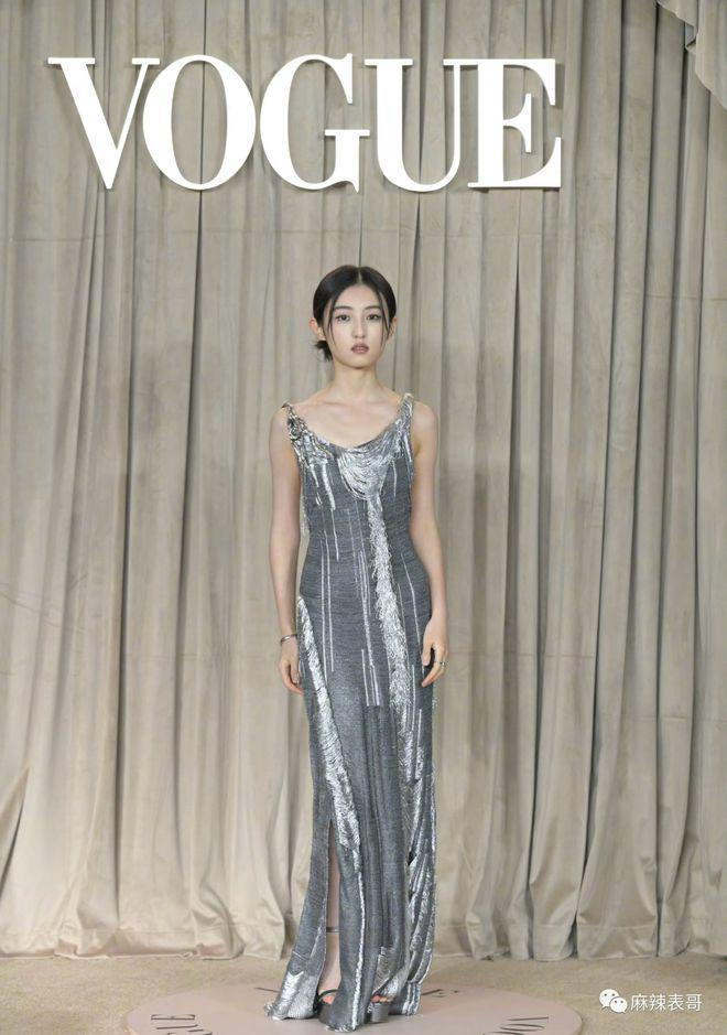 寒酸成这样的vogue盛典，依旧是明星们的修罗场啊