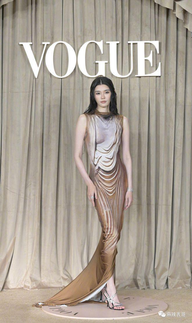 寒酸成这样的vogue盛典，依旧是明星们的修罗场啊
