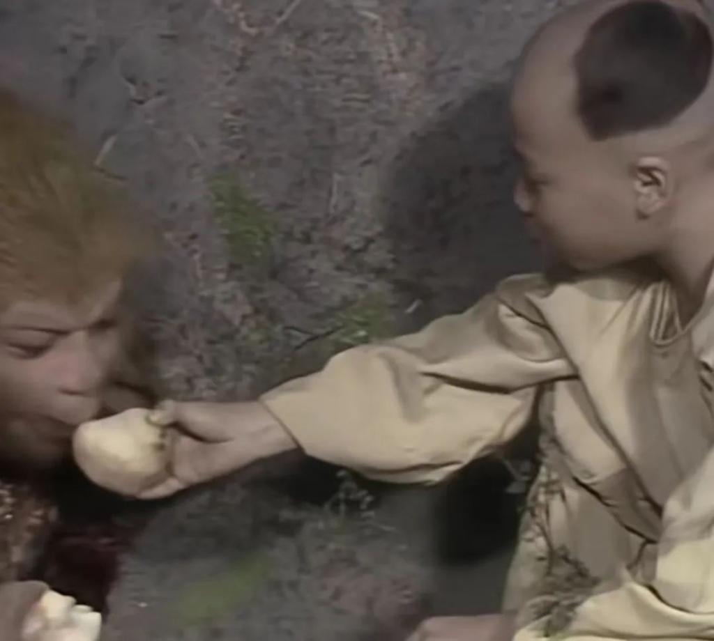 到底谁三观不正啊？