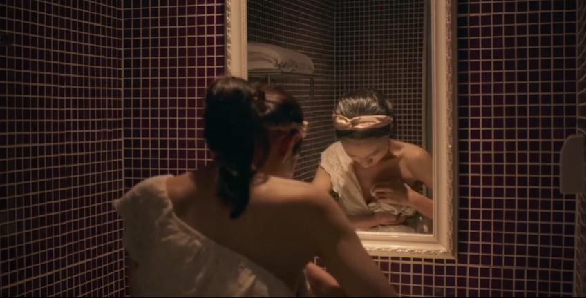 华语圈集体祝贺她，偏偏我们看不到