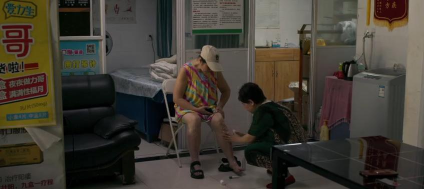 华语圈集体祝贺她，偏偏我们看不到