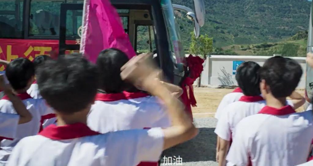 全网吵累了，我才敢聊聊她新作