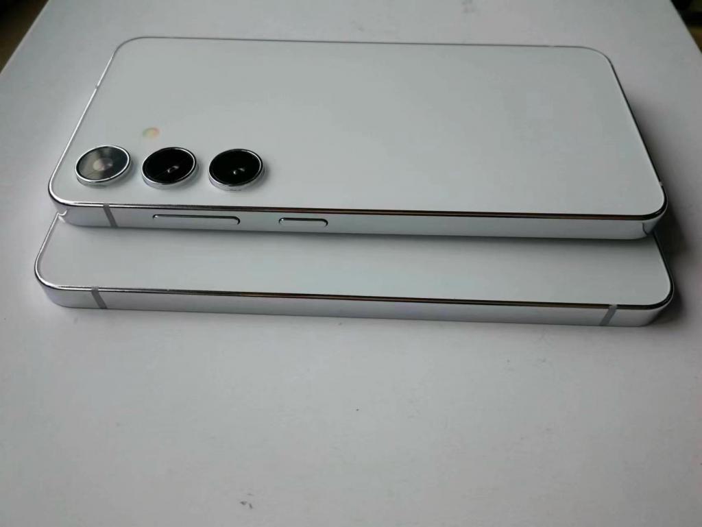 三星 Galaxy S25 系列或外观大改，你喜欢什么样的设计？