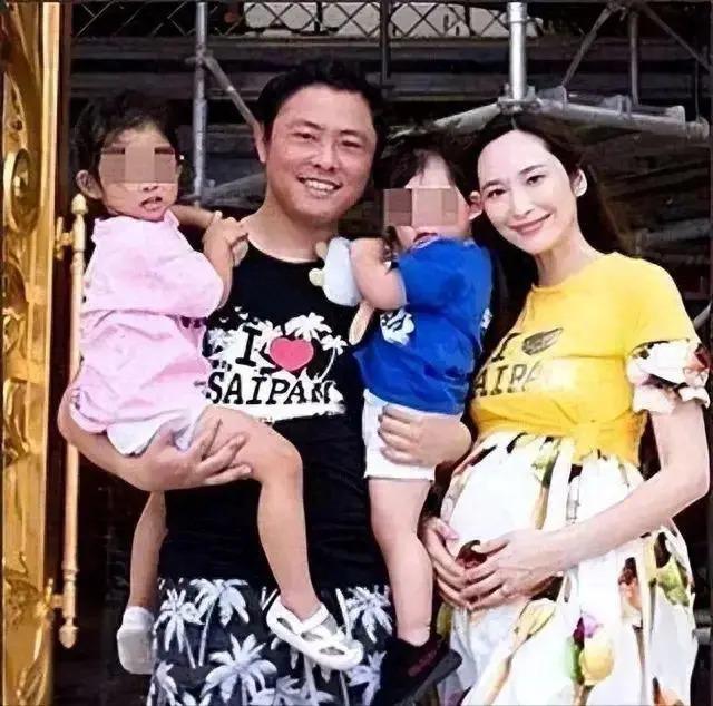 曝纪晓波将吴佩慈名下13亿房产全部抵押，状态“失联”