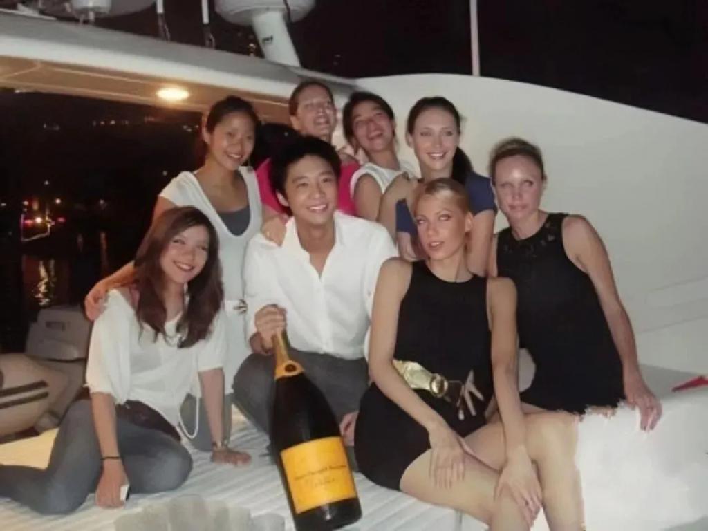 高嫁进名利场的她，让千金白富美都嫉妒