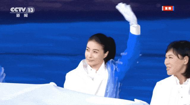 高嫁进名利场的她，让千金白富美都嫉妒