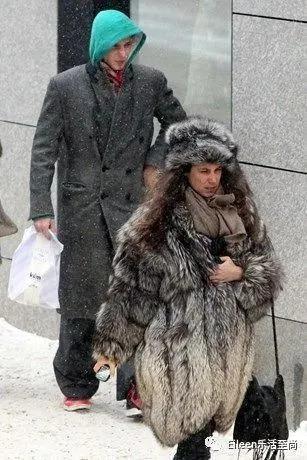 首富下嫁美人家族？她为什么能获得王室专宠？