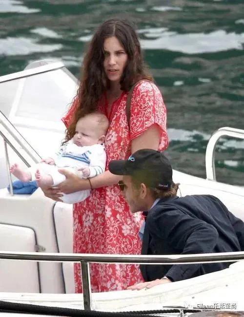 首富下嫁美人家族？她为什么能获得王室专宠？