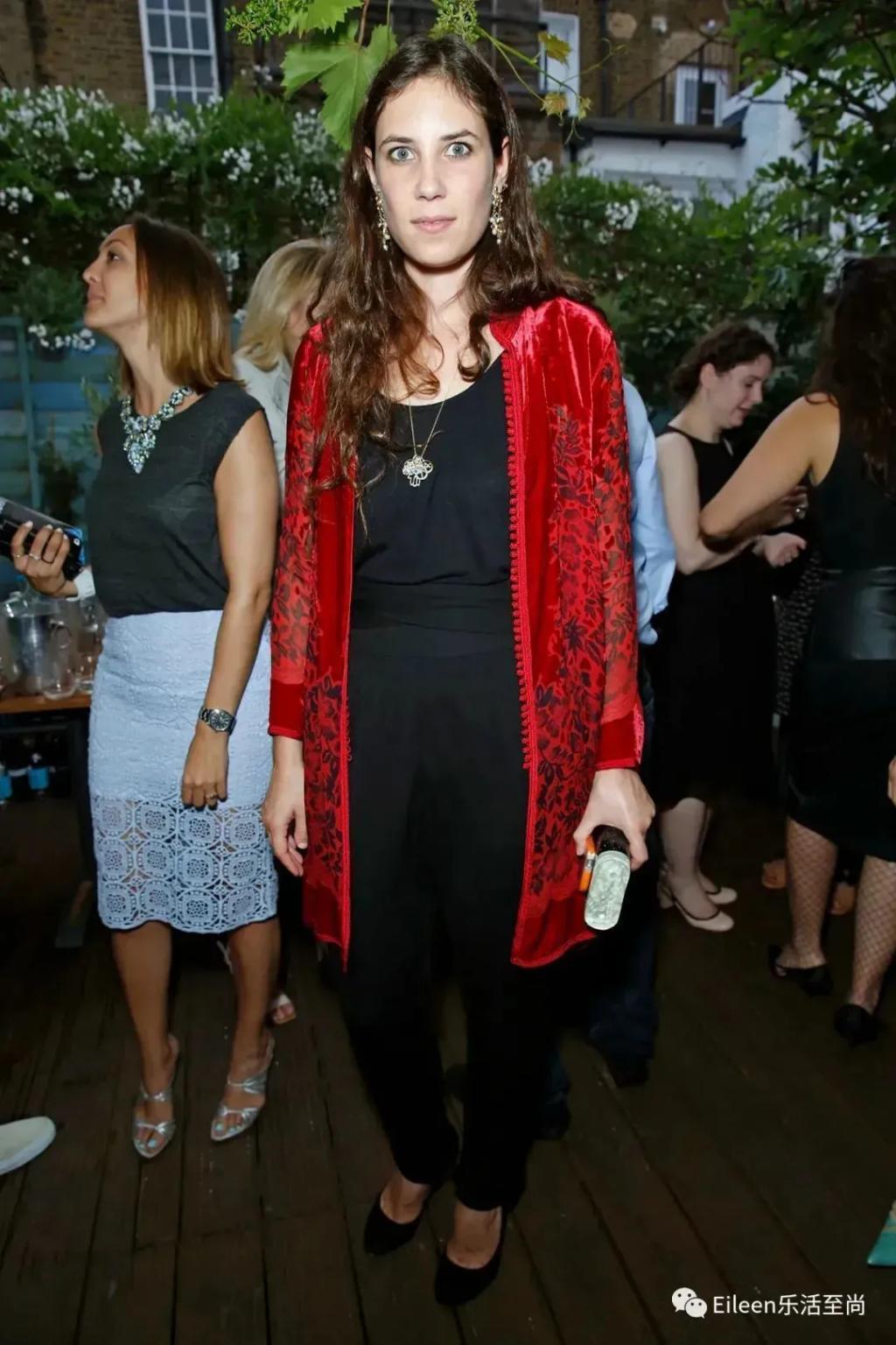 首富下嫁美人家族？她为什么能获得王室专宠？