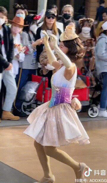 工作而已，谁又比谁高贵…