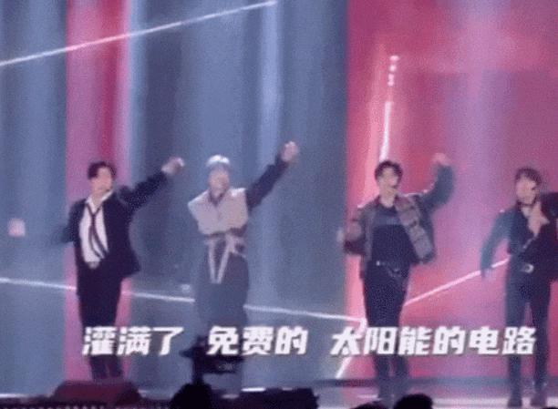 工作而已，谁又比谁高贵…