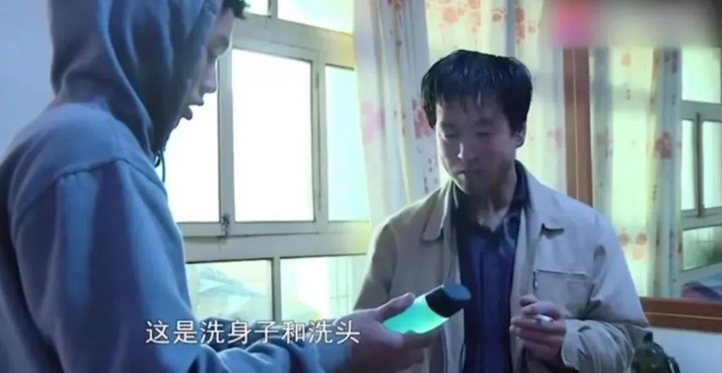 还记得林依轮的大儿子吗？爱情事业双丰收？