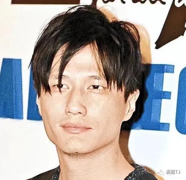 “香港第一深情”追妻七年近照疑复合，网友：原来是大嫂