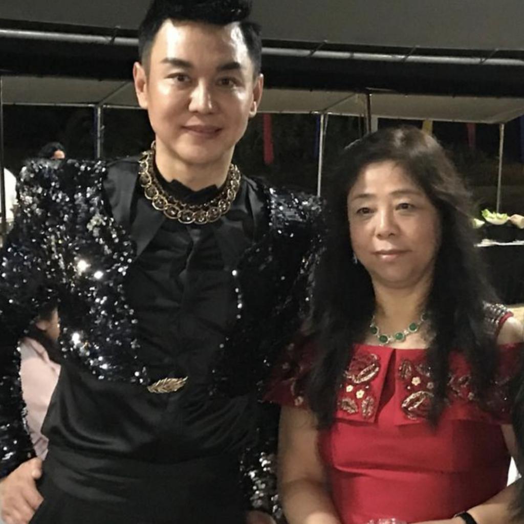 “叠码仔”全军覆没，吴佩慈与“赌神”男友和强悍婆婆