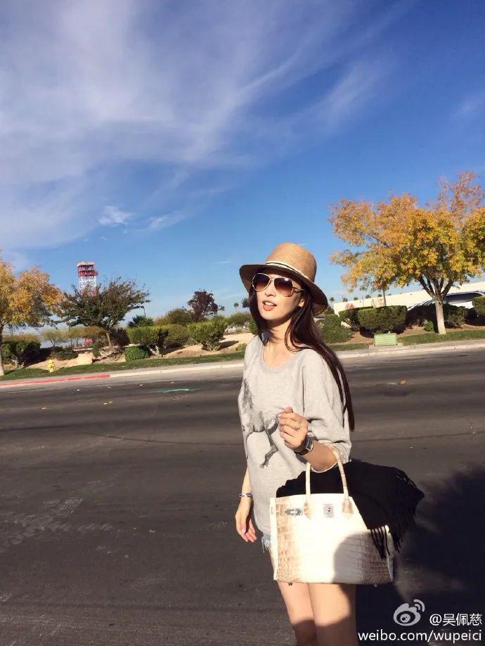 “叠码仔”全军覆没，吴佩慈与“赌神”男友和强悍婆婆