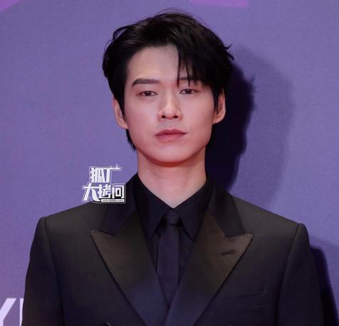 前天晚上，我们忍不住想和爱奇艺打一架