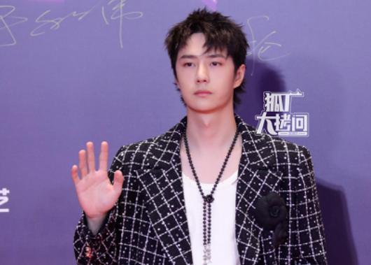 前天晚上，我们忍不住想和爱奇艺打一架