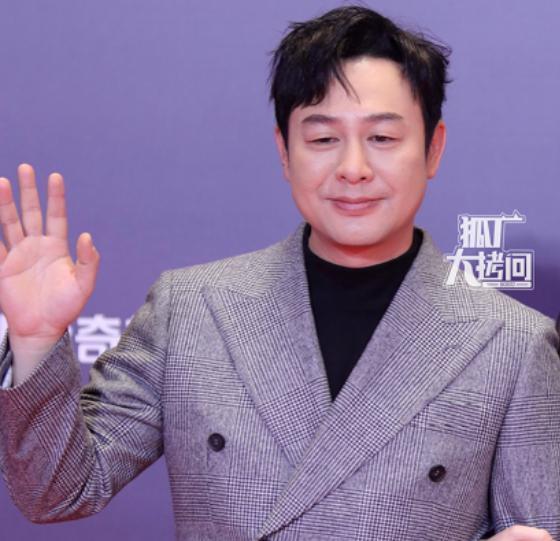 前天晚上，我们忍不住想和爱奇艺打一架