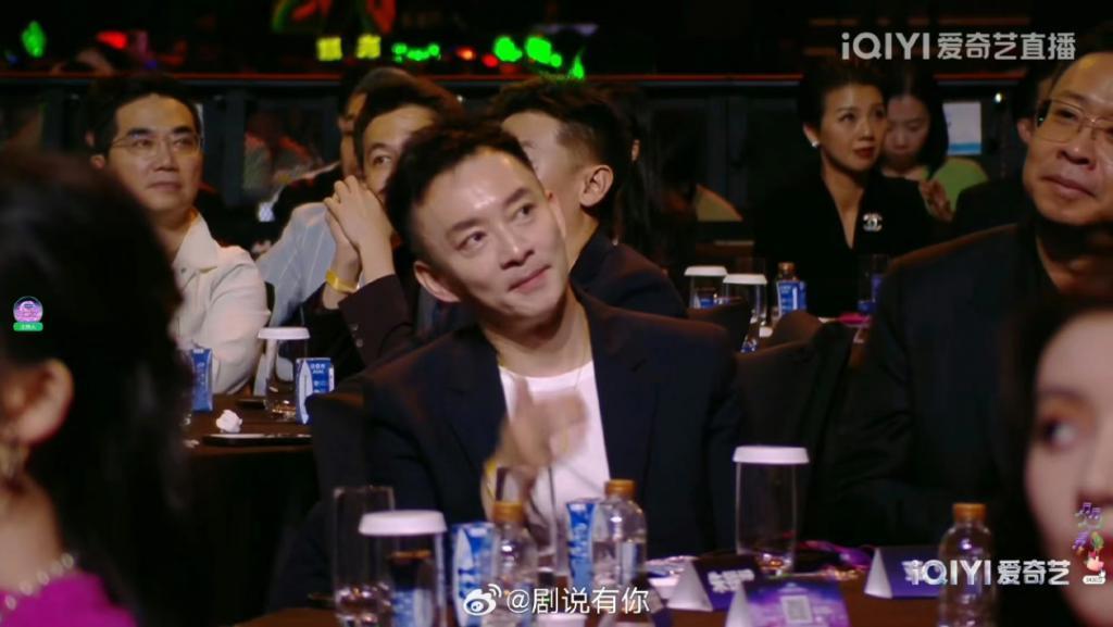 前天晚上，我们忍不住想和爱奇艺打一架