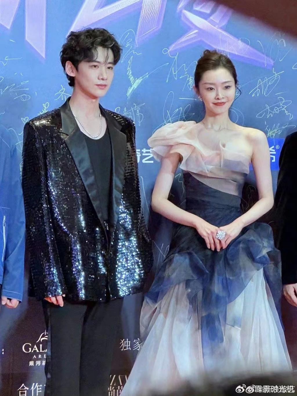 前天晚上，我们忍不住想和爱奇艺打一架