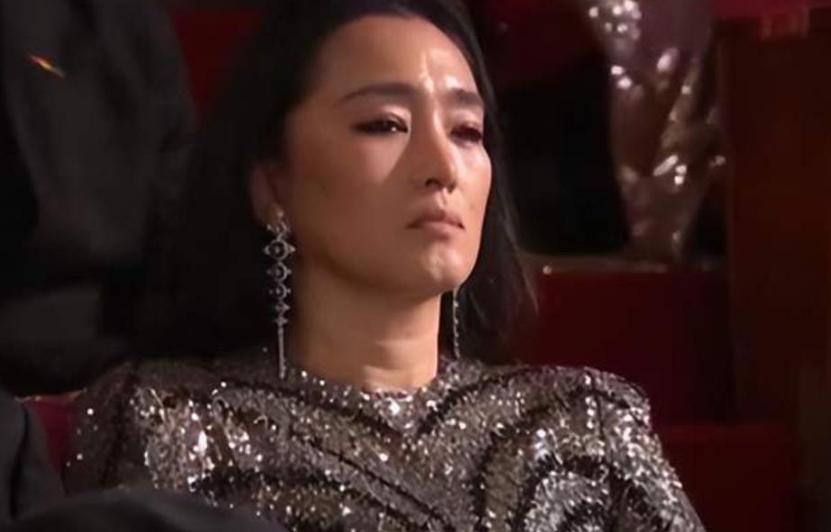 这一夜，林志玲打扮越来越像日本女人，女神形象幻灭