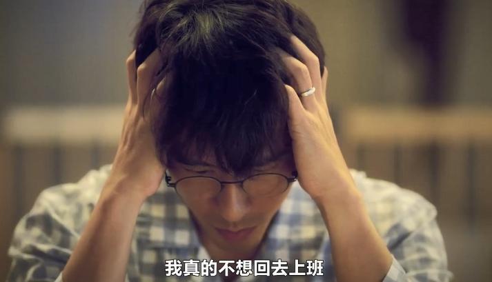 爆红后，她就消失了.