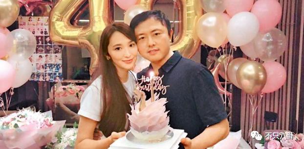 豪门梦碎，她反而成了最精明的女明星？