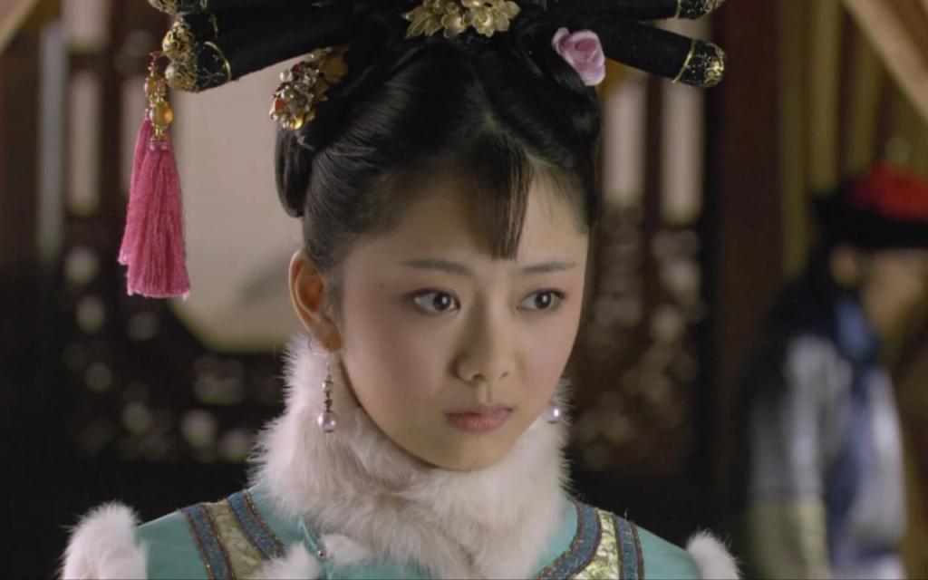 热依扎：隐婚生子，并不快乐