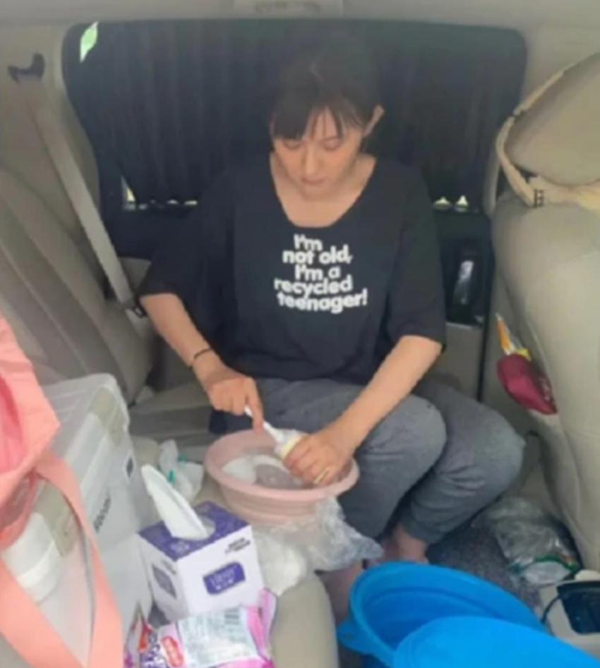 热依扎：隐婚生子，并不快乐