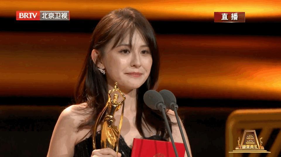 热依扎：隐婚生子，并不快乐