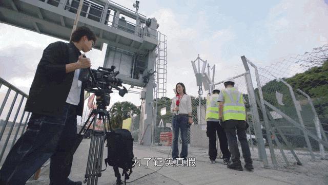 她被吹得越厉害，内娱脸越痛