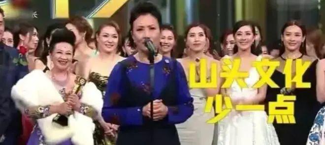被骂也要说，《新闻女王》很烂啊