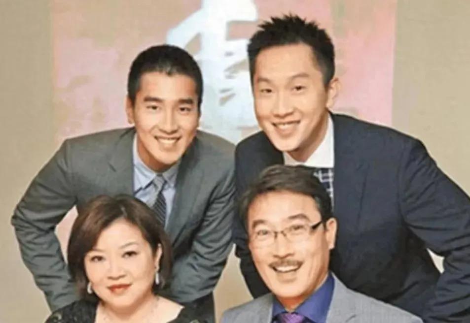 和国民女神结婚9年屡被传婚变，这次他彻底不装了