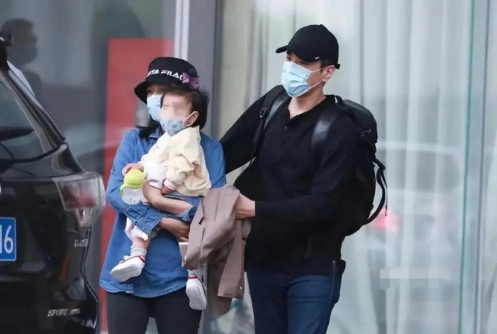 和国民女神结婚9年屡被传婚变，这次他彻底不装了