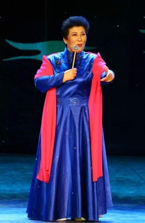 突传噩耗！76岁歌唱家德德玛去世，已瘫痪25年
