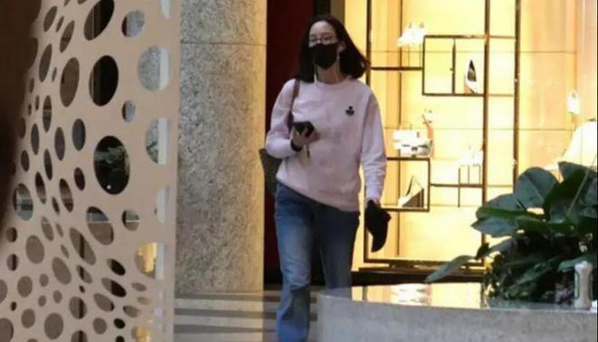 张钧甯带小3岁导演回家过夜！两人被曝已甜蜜同居