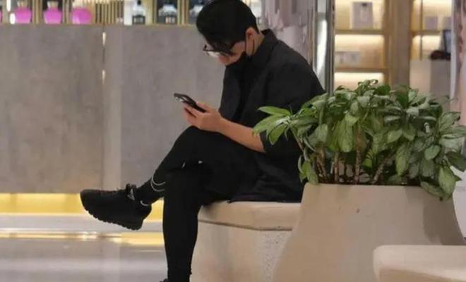 张钧甯带小3岁导演回家过夜！两人被曝已甜蜜同居