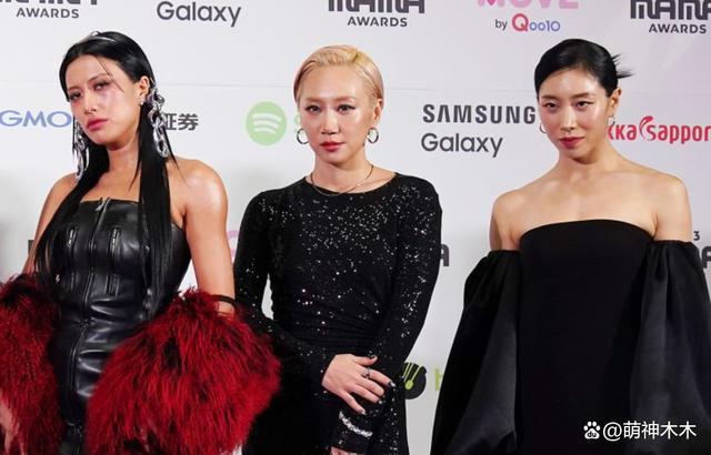 韩国MAMA红毯生图曝光！明星们油光满面整容痕迹明显