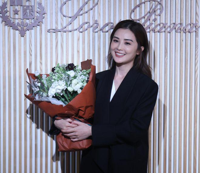 阿Sa分手后仍与百亿阔少来往 替他澄清出轨传言