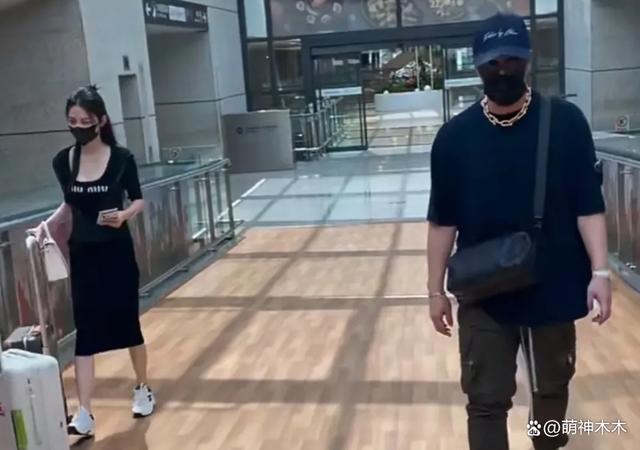 潘玮柏宣云补办婚礼提前清场影响素人，网友怒斥滥用特权