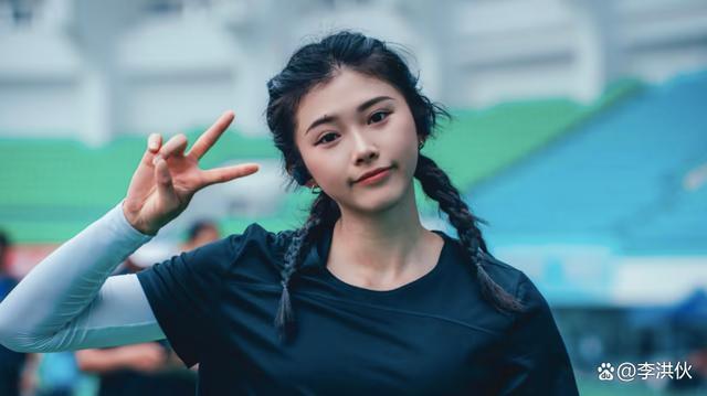 吴艳妮再回应：用网红形容运动员是侮辱，她想为国争光