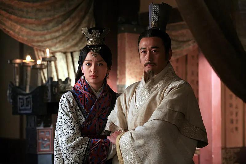 给近20年的权谋剧排个名，《琅琊榜》只能排第二，《庆余年》垫底