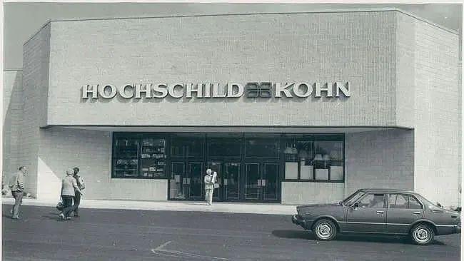 两任妻子同名、跟巴菲特煲电话粥，投资界谁不爱芒格？