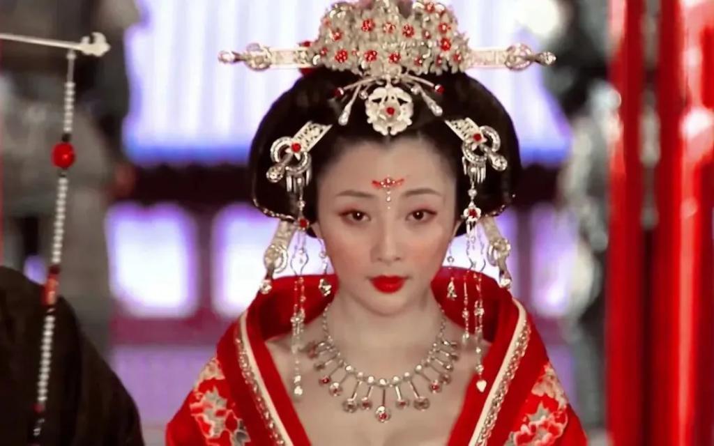 最美杨贵妃，一生无儿无女，回国第3天离世，无数人哭了