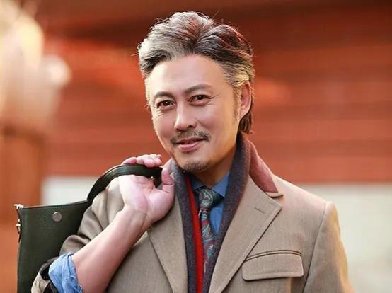 从中国不同年代的帅哥，看审美的演变（30——80年代）.内地篇