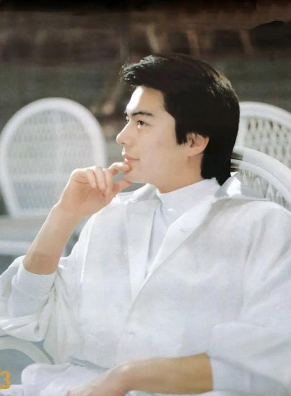 从中国不同年代的帅哥，看审美的演变（30——80年代）.内地篇