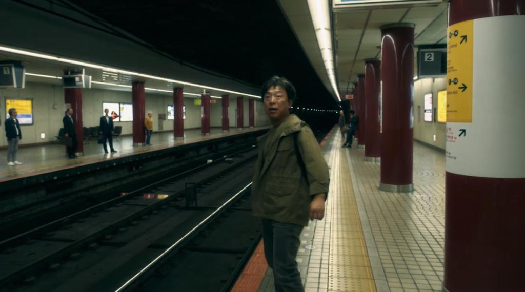 消失四年,还是没人能跟这疯女斗