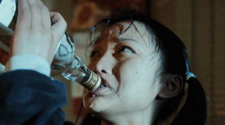 消失四年,还是没人能跟这疯女斗