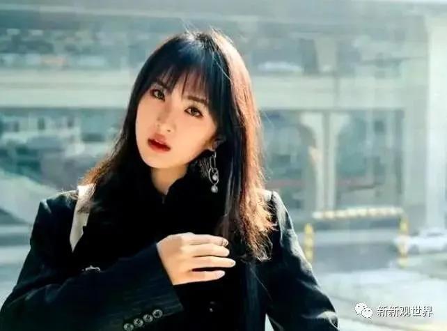 家世显赫的7位女星，表面是艺人，但个个根正苗红没人敢惹
