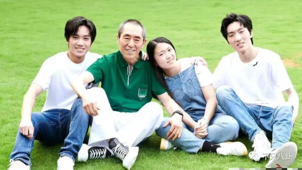 顶级白富美的游戏？二代们的生活咱们想象不到！